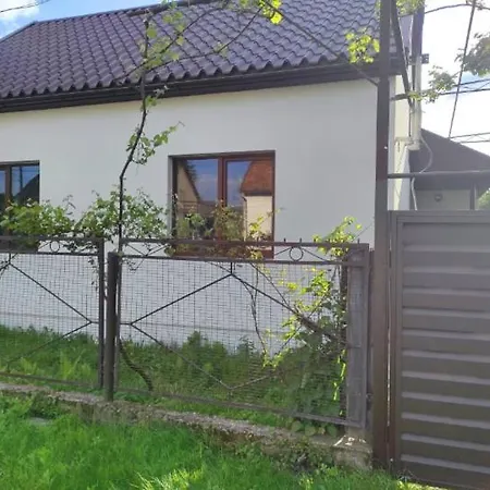 Golden House Дом отдыха *